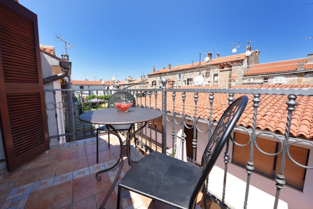 Apartment House Senna Porec Esterno foto